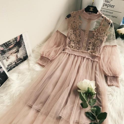 New Arrivals Women Lace Flower Dress Long Gauze Lantern Sleeve Voile Long Dress Female Retro Hook Princess Dress 2 Piece Set