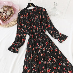 2019 Spring Summer New Hot Women Print Pleated Chiffon Dress  Fashion Female Casual Flare Sleeve Lotus leaf neck Basic Dresses86